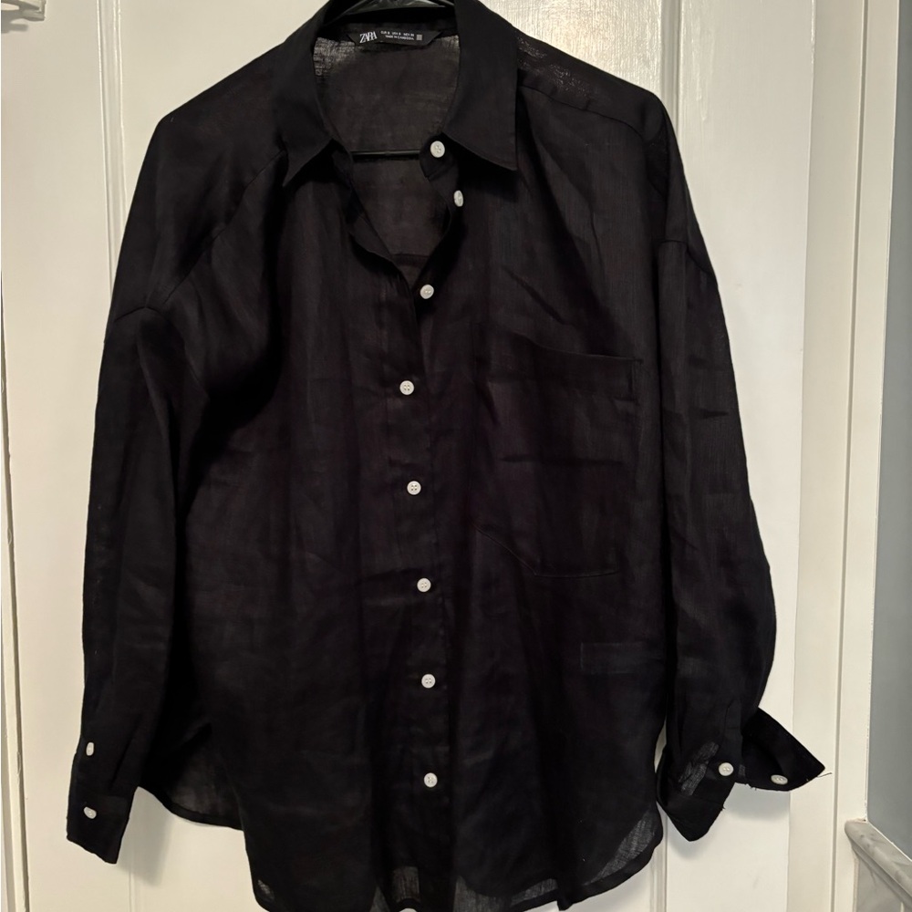 Zara size small (runs big) linen blouse